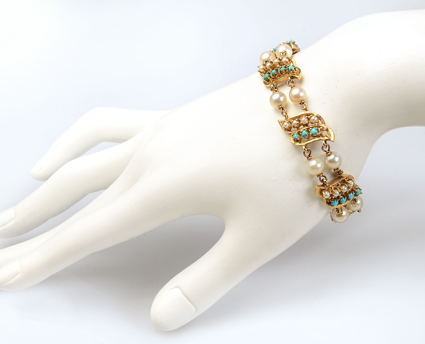 Appraisal: K PEARL TURQUOISE BRACELET K yellow gold bracelet contains cultured