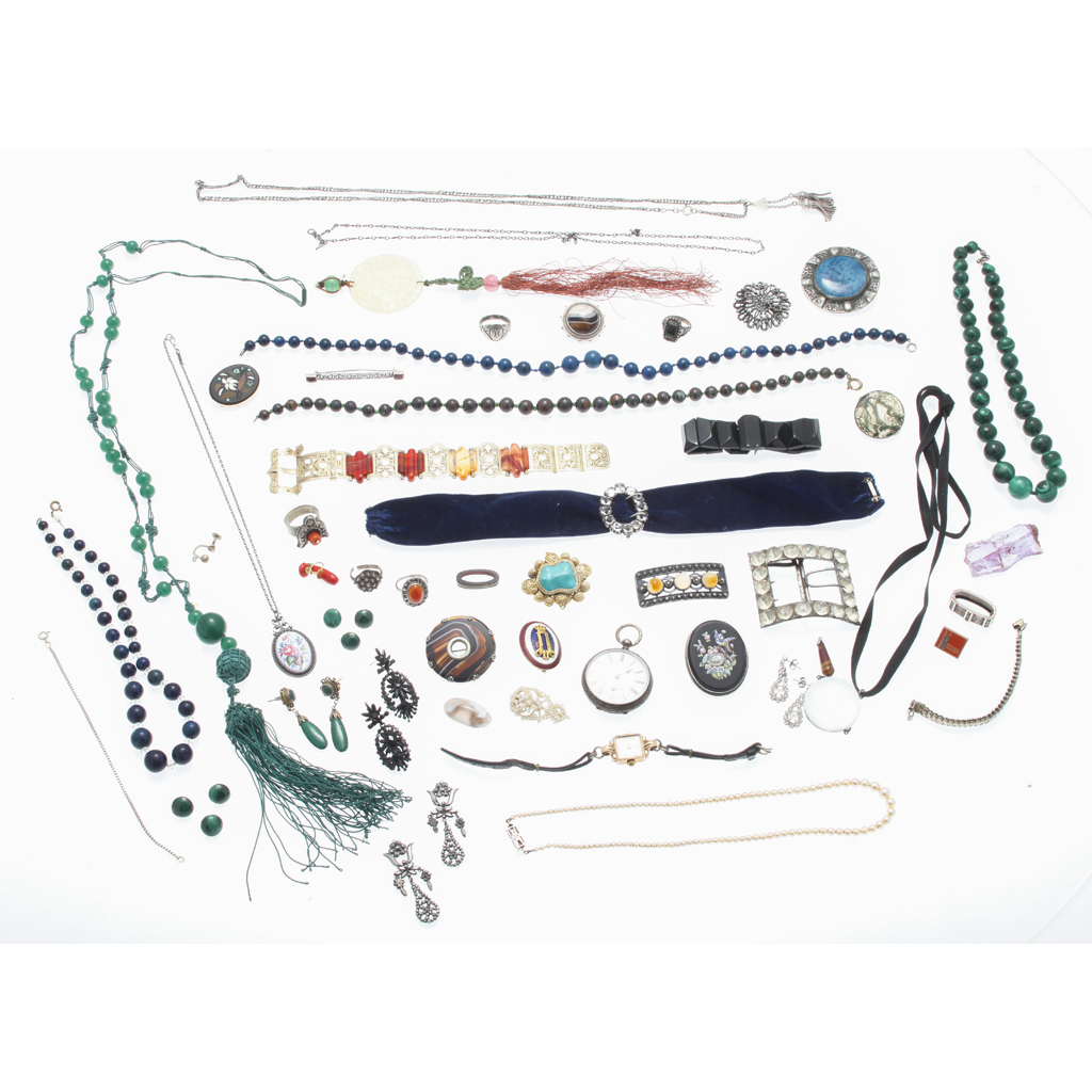 Appraisal: A collection of gemset and costume jewellery to include various