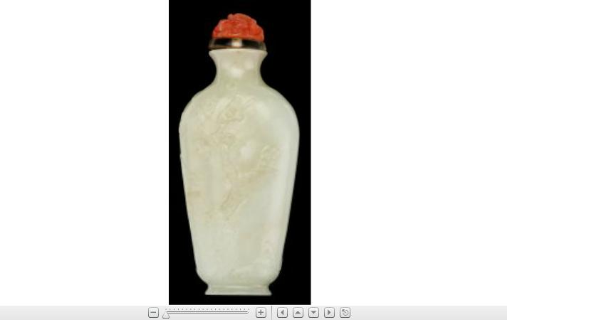 Appraisal: Chinese white jade snuff bottle Qing dynasty