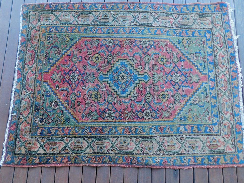 Appraisal: ANTIQUE HAMADAN RUG Antique Persian Hamadan scatter rug with red