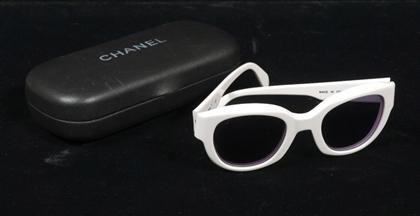 Appraisal: White Chanel sunglasses Wayfarer style white plastic frames CHANEL in