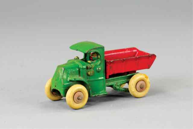 Appraisal: HUBLEY MACK DUMP TRUCK Cast iron green Mack cab with