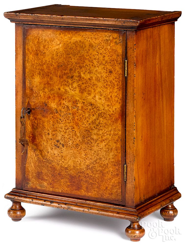 Appraisal: Pennsylvania maple and burl veneer dresser cabine Pennsylvania maple and