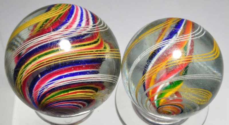 Appraisal: Lot of Divided Core Swirl Marbles Description One a well