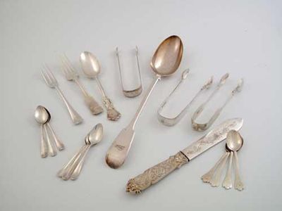 Appraisal: Mixed flatware and cutlery a Victorian fiddle basting spoon three