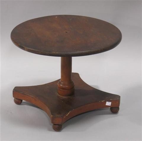 Appraisal: RED PAINTED PINE REVOLVING TABLE With revolving top columnar support