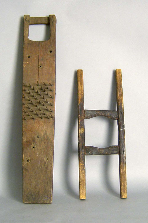 Appraisal: Woodenware to include a hatchel cheese ladder bed key diving