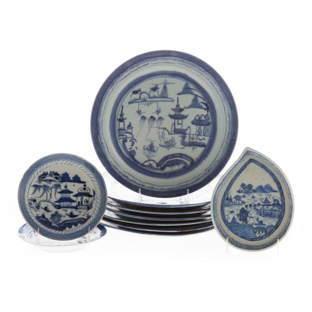 Appraisal: Ten Chinese Export Canton table articles including dinner plates in