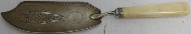 Appraisal: GEORGIAN STERLING SILVER FISH SERVER MAKER G E LONDON ENGRAVED