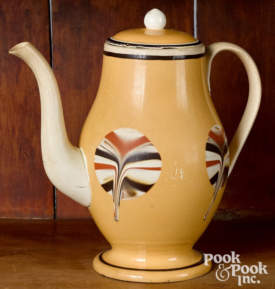 Appraisal: Mocha coffee pot with fan decoration Mocha coffee pot with