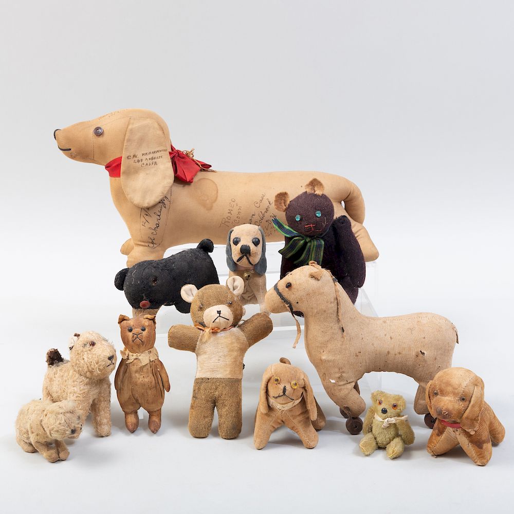 Appraisal: Group of Eleven Plush Animals Comprising Five dogs Five teddy