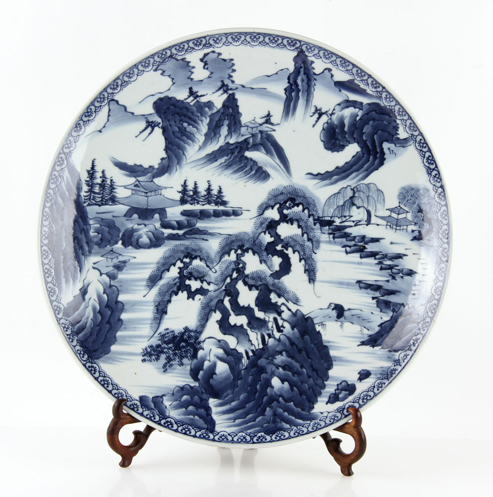 Appraisal: - Chinese Blue and White Porcelain Plate Chinese blue and