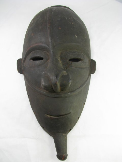 Appraisal: Primitive carved wood mask from the Sepik River area in