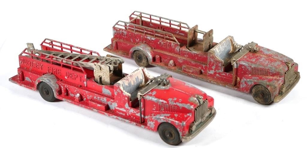 Appraisal: HUBLEY DIECAST FIRE TOY TRUCKS W LADDER Two Hubley diecast