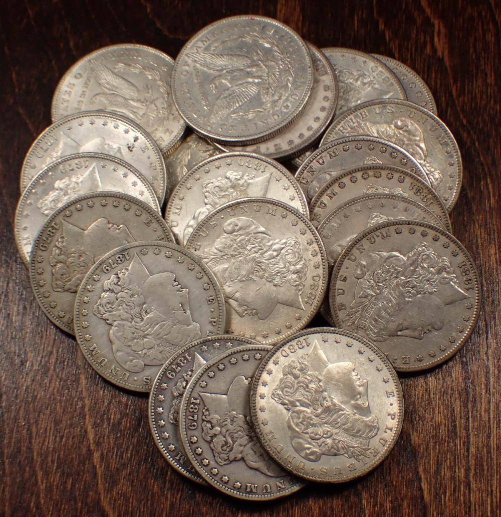 Appraisal: ROLL OF TWENTY U S SILVER MORGAN DOLLARS -S -S