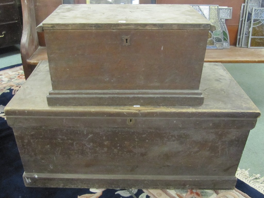 Appraisal: Victorian pine blanket box and tool chest