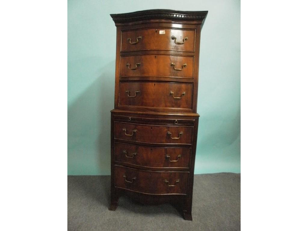 Appraisal: A mahogany serpentine fronted chest on chest in George III