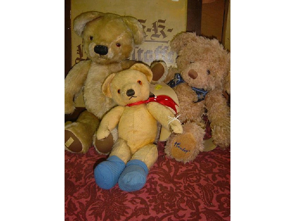 Appraisal: Three teddy bears circa with glass eyes and later examples