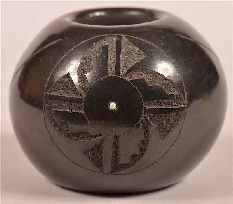 Appraisal: Small San Ildefonso Pueblo Blackware Pot Small San Ildefonso Pueblo