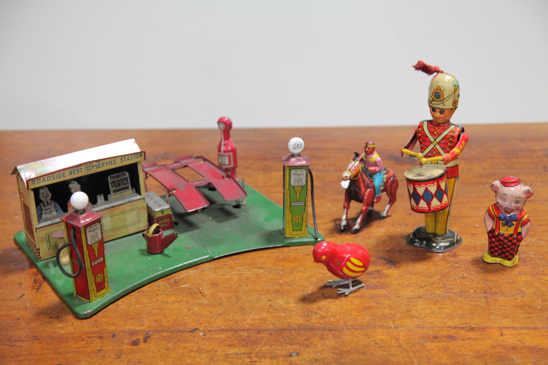 Appraisal: FIVE VARIOUS TIN TOYS American and Japanese first half of