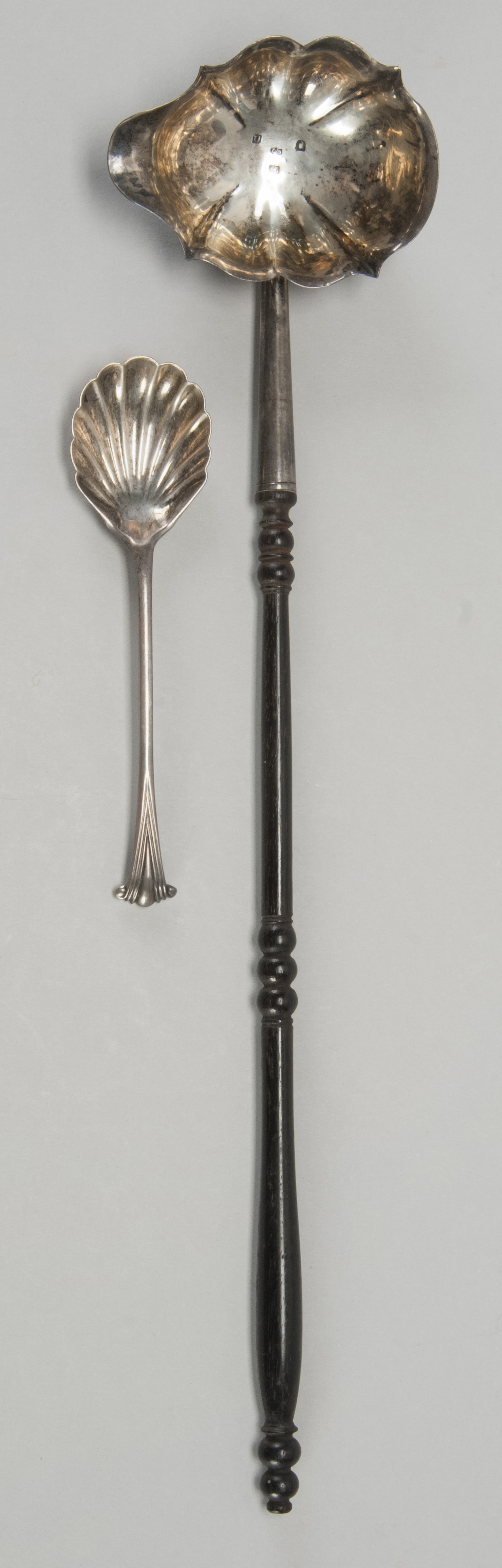 Appraisal: TWO PIECES OF ENGLISH STERLING SILVER FLATWARE London Ladle -