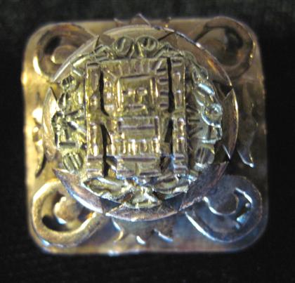 Appraisal: karat yellow gold broochOf Mayan theme petite square brooch with