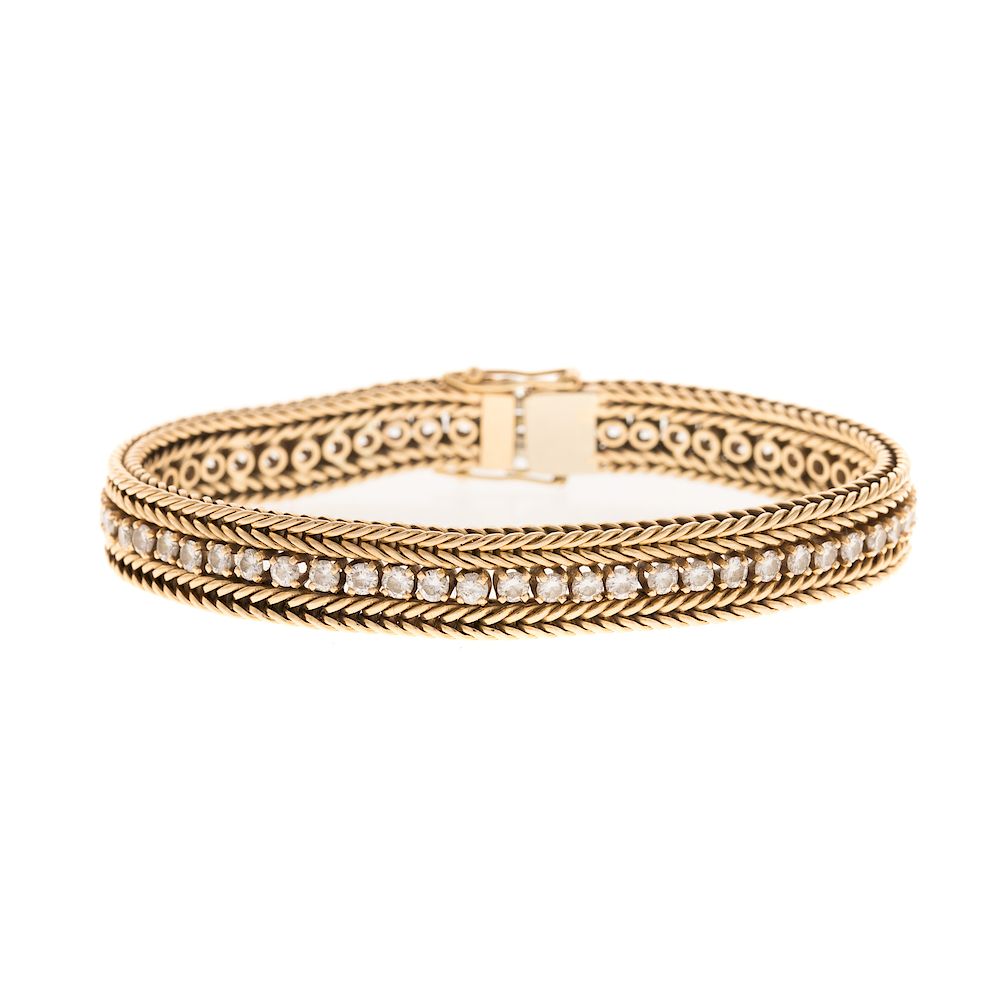 Appraisal: A Ladies Diamond Bracelet ctw in K Gold K yellow