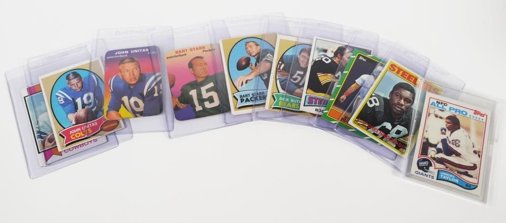 Appraisal: Lot of vintage Topps football cards including Bart Starr John