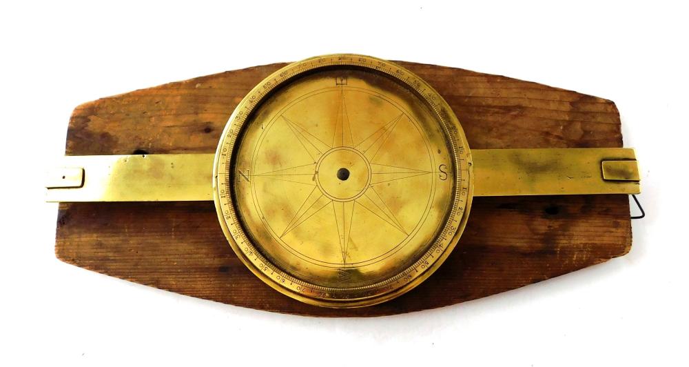 Appraisal: Brass surveyor's compass th C early th C without case