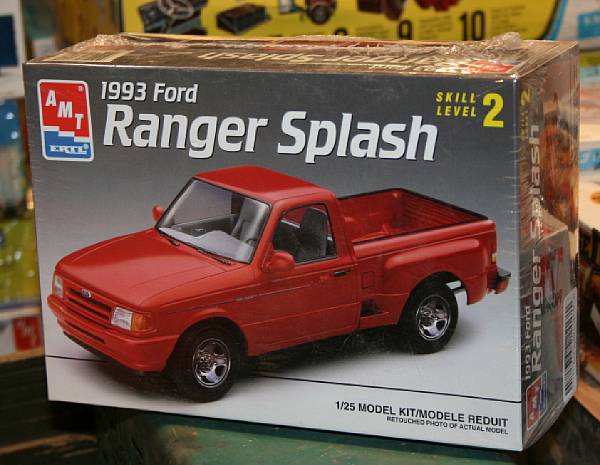 Appraisal: Ford vehicles Lot comprising assorted Ford plastic boxed model kits