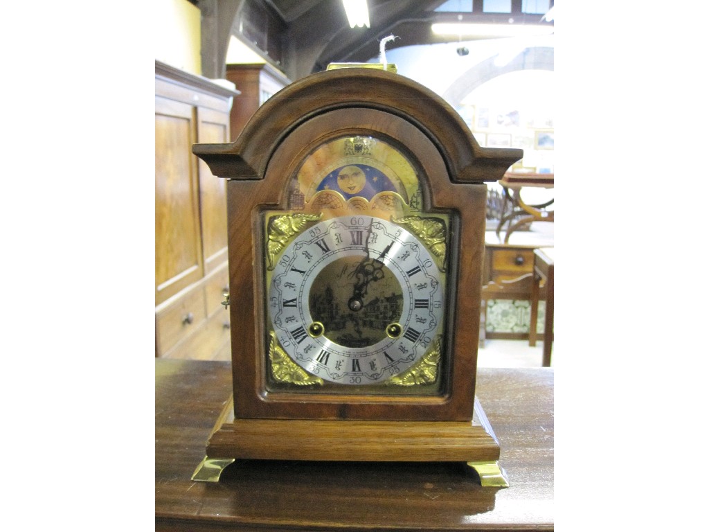 Appraisal: Mahogany framed mantle clock with brass dial and feet