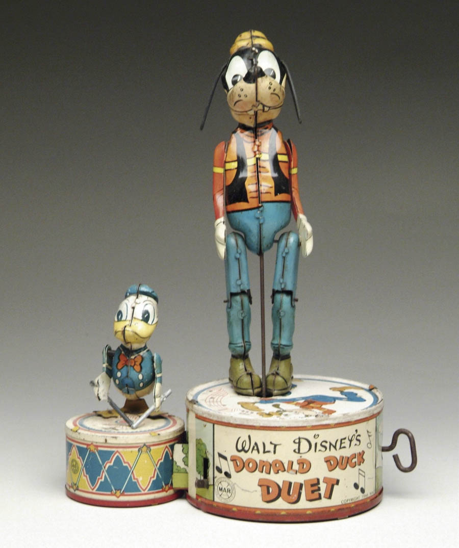 Appraisal: MARX DONALD DUCK DUET Large tin Goofy stands on large