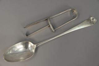 Appraisal: Large Continental silver serving spoon lg in and Continental silver