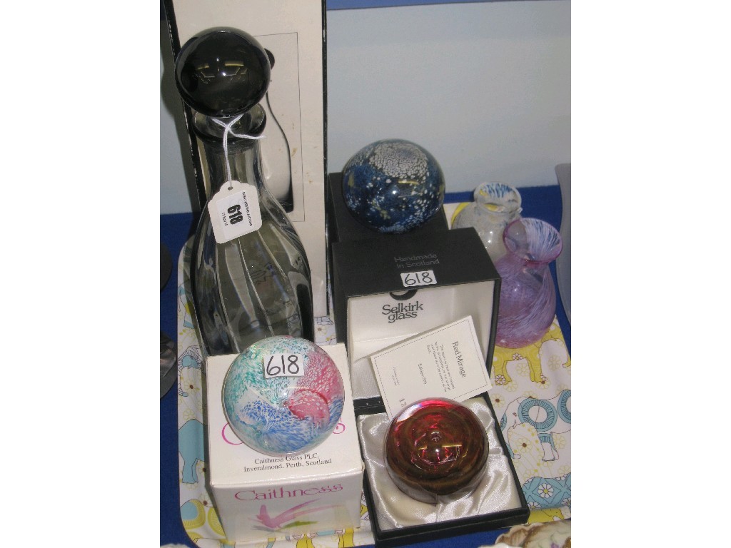 Appraisal: Tray lot comprising assorted glass paperweights vases etc to include