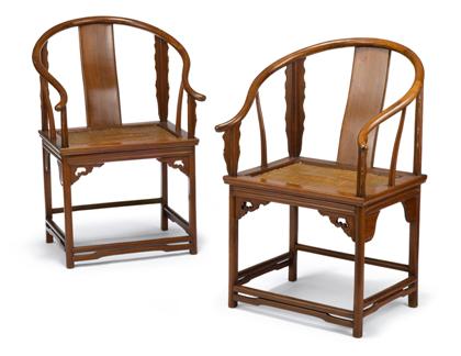 Appraisal: Pair of Chinese Huanghuali horseshoe chairs th century