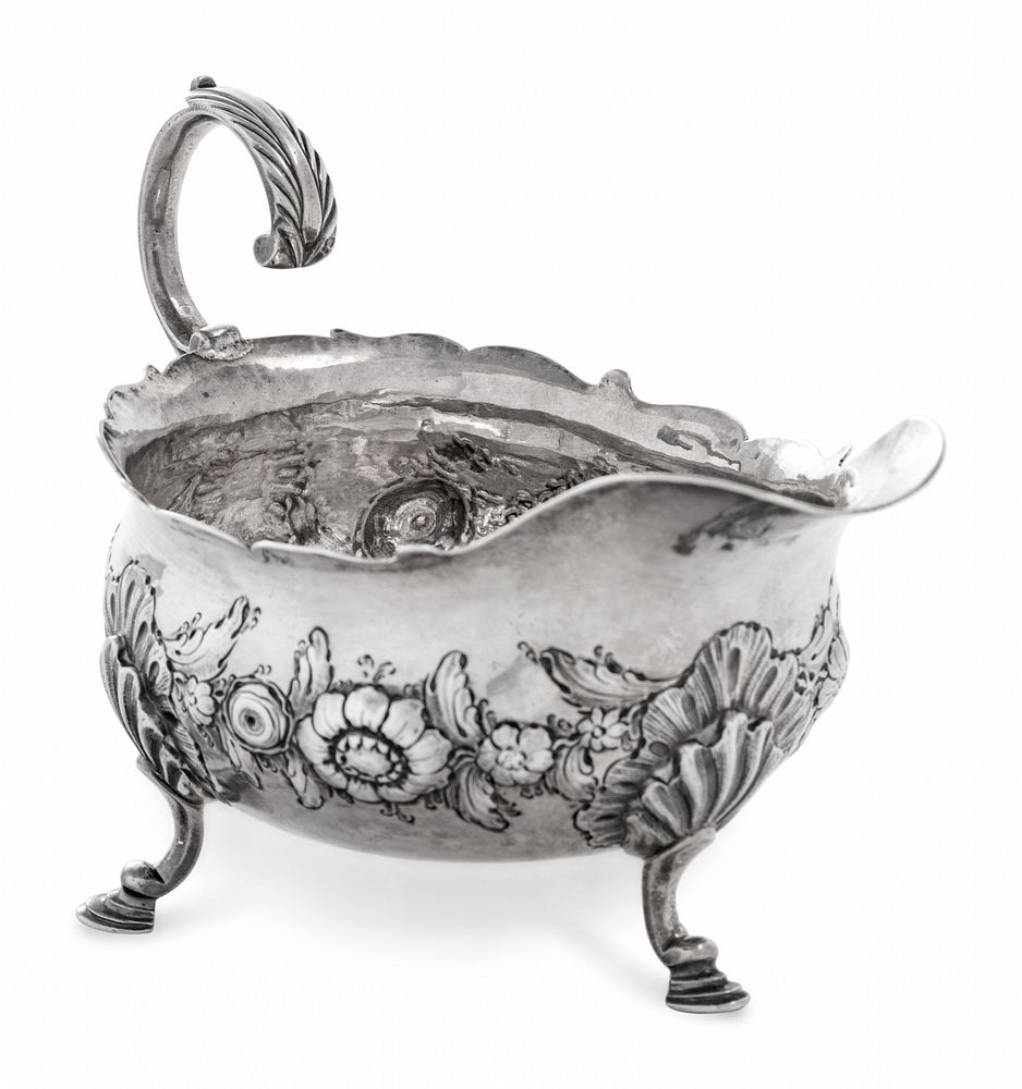 Appraisal: A George II Silver Sauce Boat A George II Silver