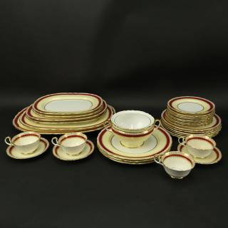 Appraisal: Thirty Two Piece Aynsley Maroon and Gilt Porcelain Scalloped Edge