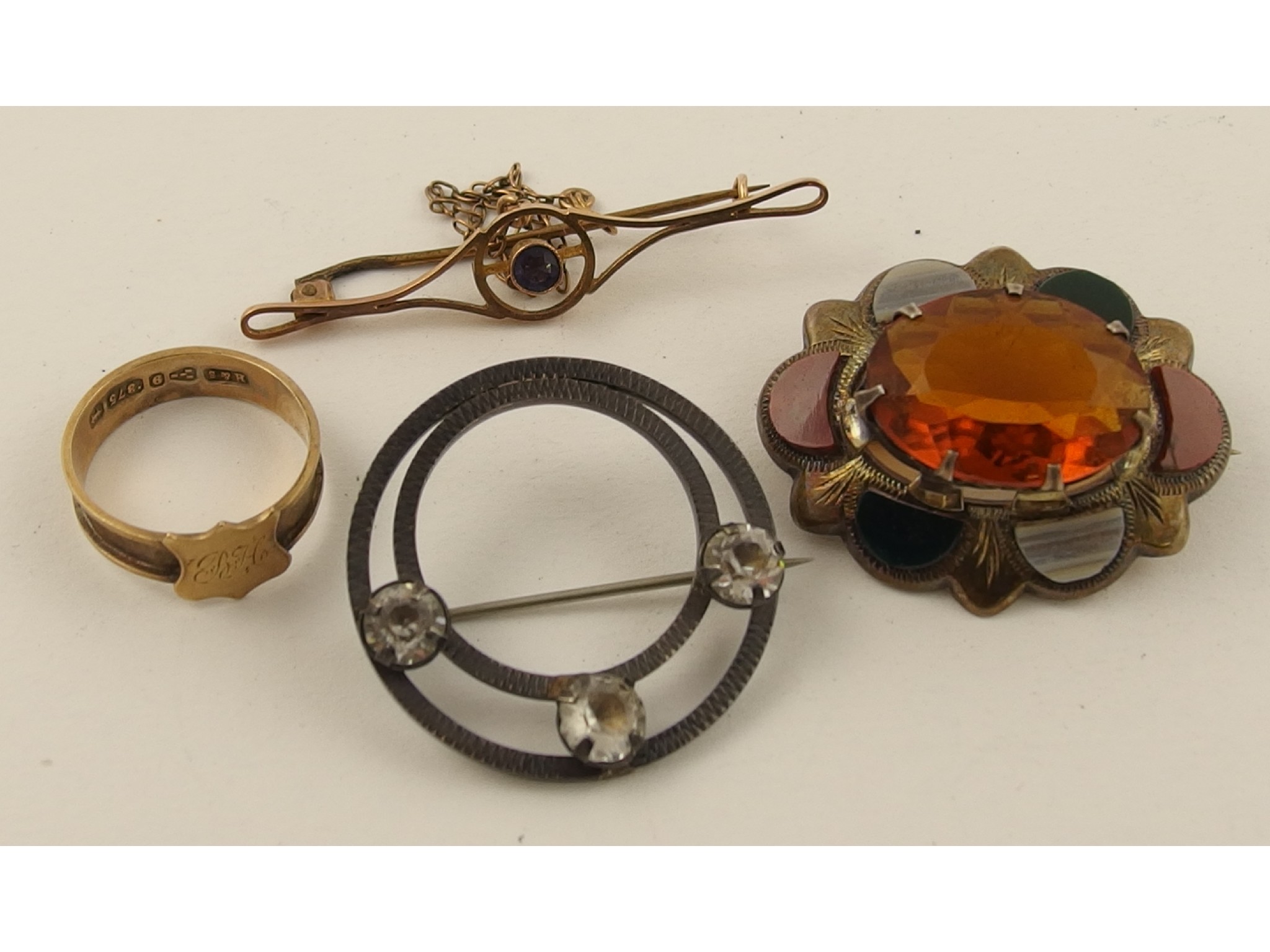 Appraisal: A silver Scottish silver agate brooch together with other items