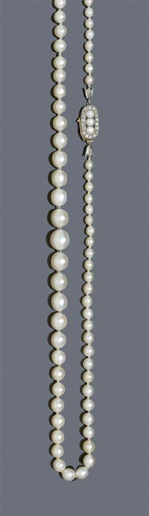 Appraisal: NATURAL PEARL AND DIAMOND NECKLACE ca Fastener in platinum and