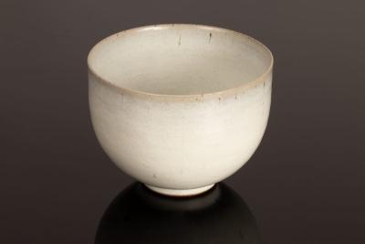 Appraisal: Rupert Spira born small stoneware bowl white glaze with iron