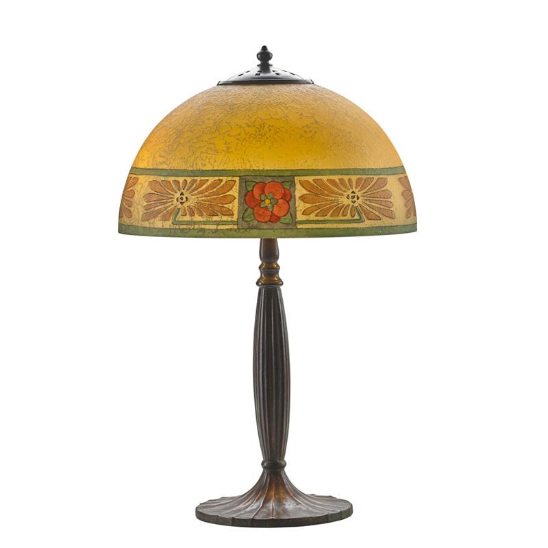 Appraisal: HANDEL Rare table lamp daisy pattern Condition Report Shade appears