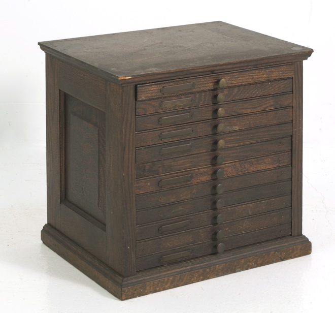 Appraisal: MULTI-DRAWER CABINET th CenturyIn oak Probably used for storing glass