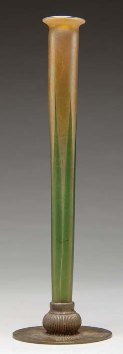 Appraisal: TIFFANY STUDIOS VASE Beautiful Tiffany vase has decorated Favrile glass