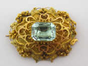 Appraisal: A fine antique Victorian carat gold aquamarine brooch aquamarine approx