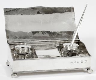 Appraisal: KING GEORGE V BRITANNIA SILVER INKSTAND KING GEORGE V BRITANNIA