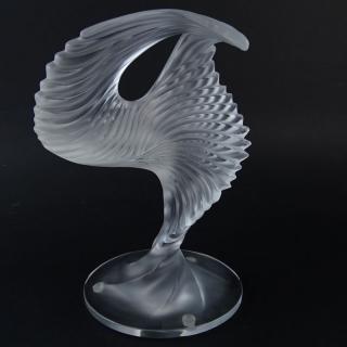 Appraisal: Lalique Le Trophee Frosted Crystal Abstract Sculpture Lalique Le Trophee