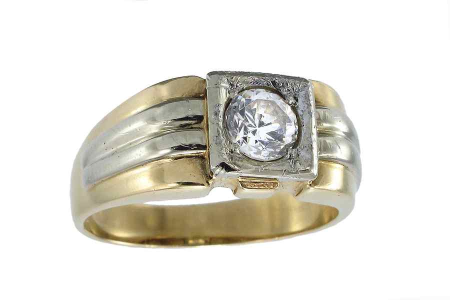 Appraisal: GENTS K GOLD RING k two tone ring contains one