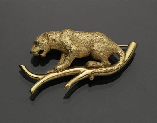 Appraisal: -Karat Yellow-Gold 'Panther on a Branch' Brooch Weight dwt Length