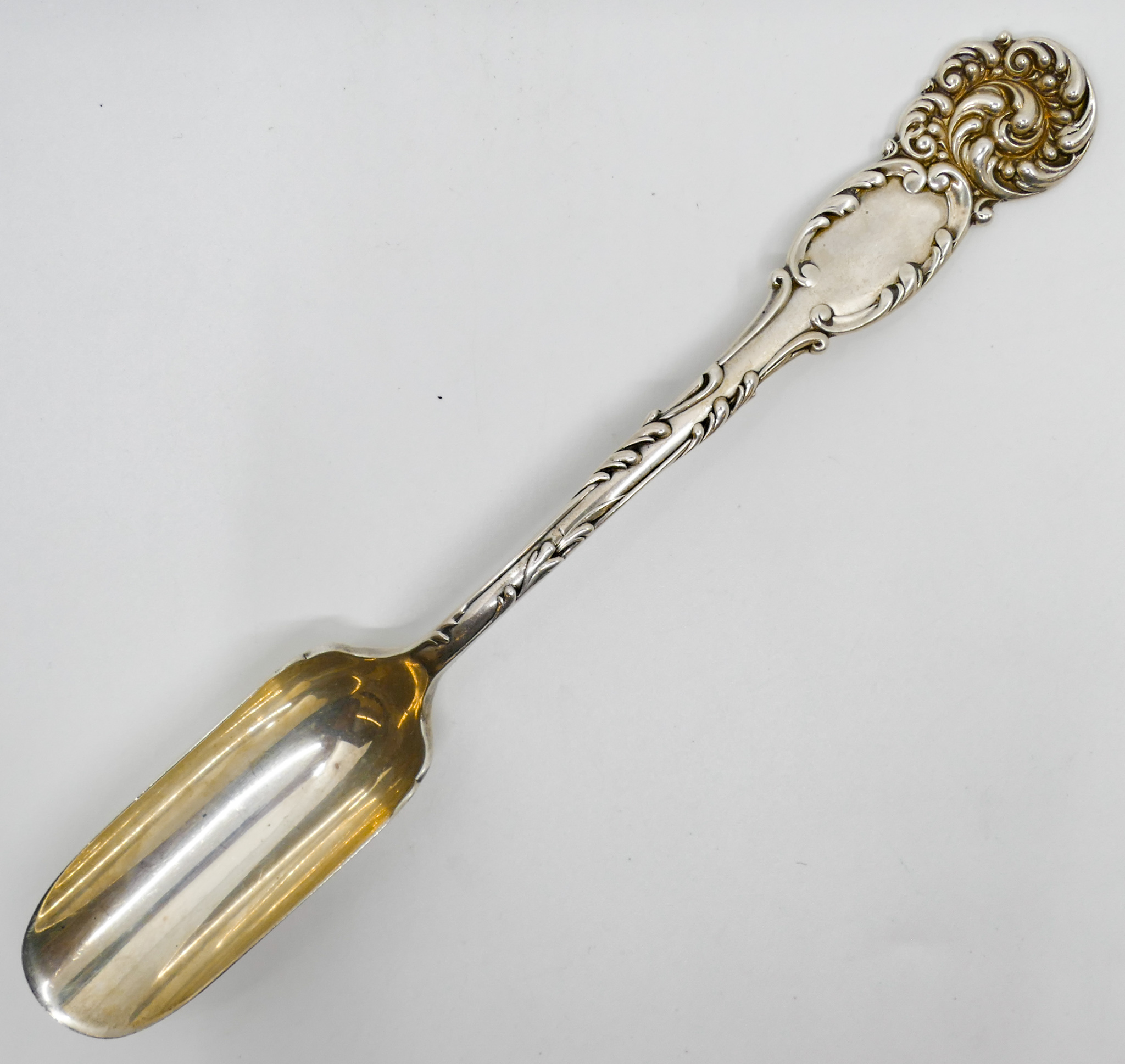 Appraisal: Reed Barton ''La Reine'' Sterling Cheese Scoop '' - Grams