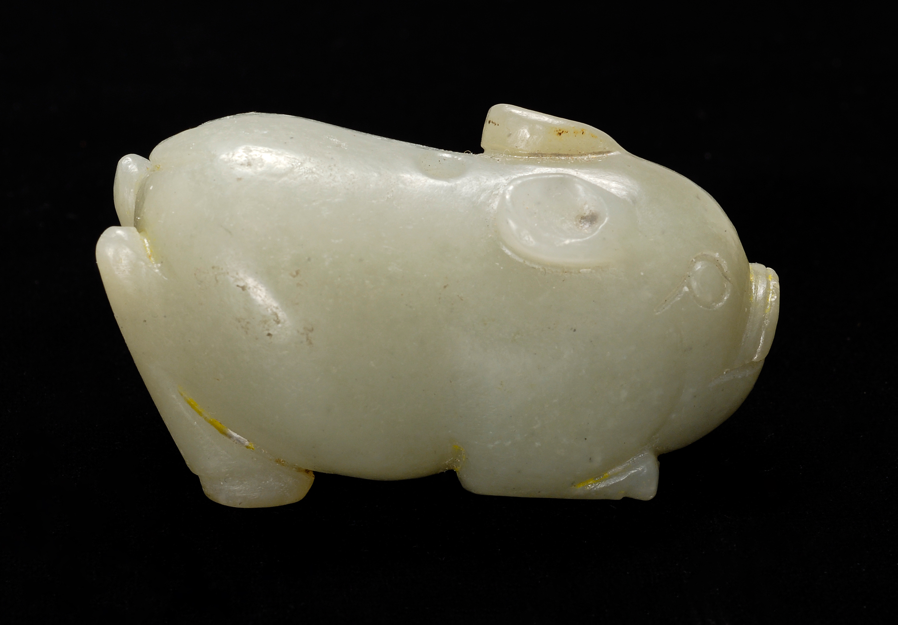 Appraisal: PALE CELADON JADE BEAD Early th CenturyIn the form of